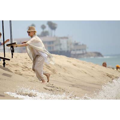 Gwen Stefani am Strand mit Kingston & Zuma