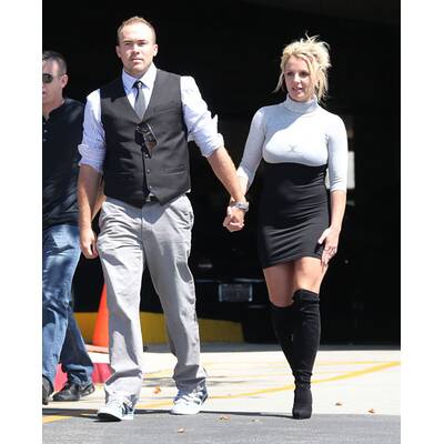 Britney Spears im freizügigen Kirchen-Outfit