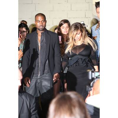 Kim Kardashian & Kanye West superhappy