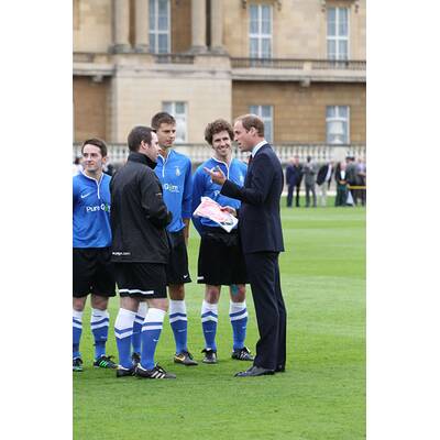 Prinz William am Fußballfeld