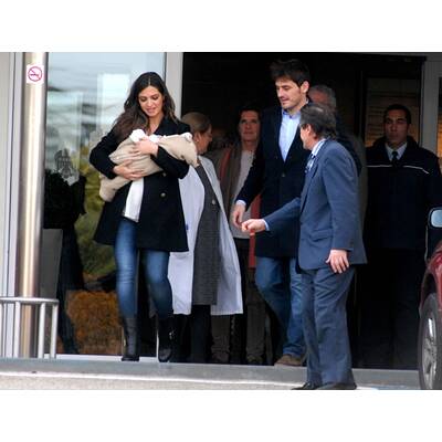 Fußballstar Iker Casillas holt Baby Martin aus dem Spital