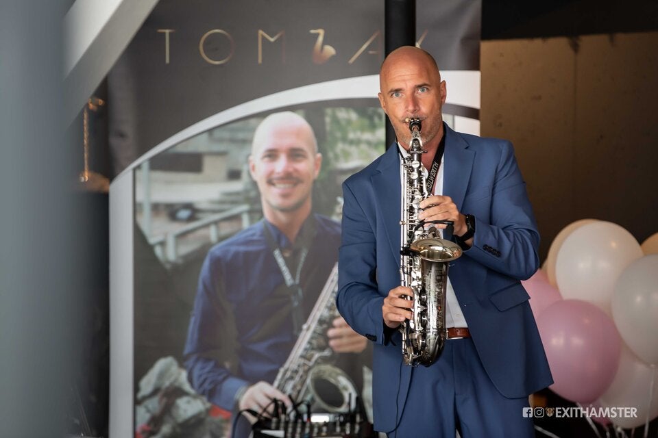 TomSAX: Der Saxophonist der Stars