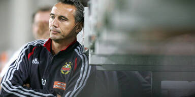 Pacult attackiert Rapid-Arzt