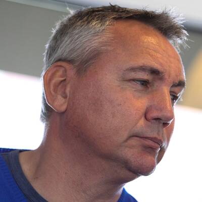 Pacult: 1. Auftritt als FAC-Coach