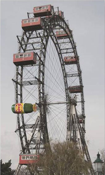 Pago-Flasche am Riesenrad