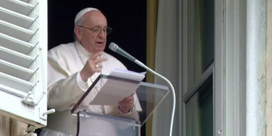 Papst traf Ehefrauen von Asow-K&auml;mpfern