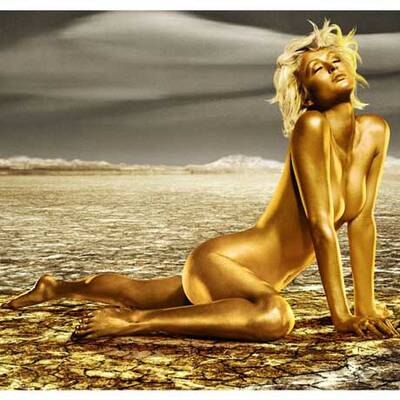 Paris Hilton nackt für Rich Prosecco