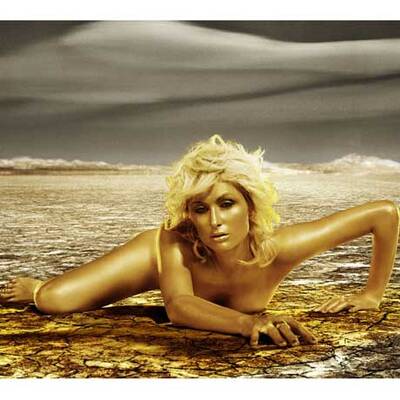 Paris Hilton nackt für Rich Prosecco