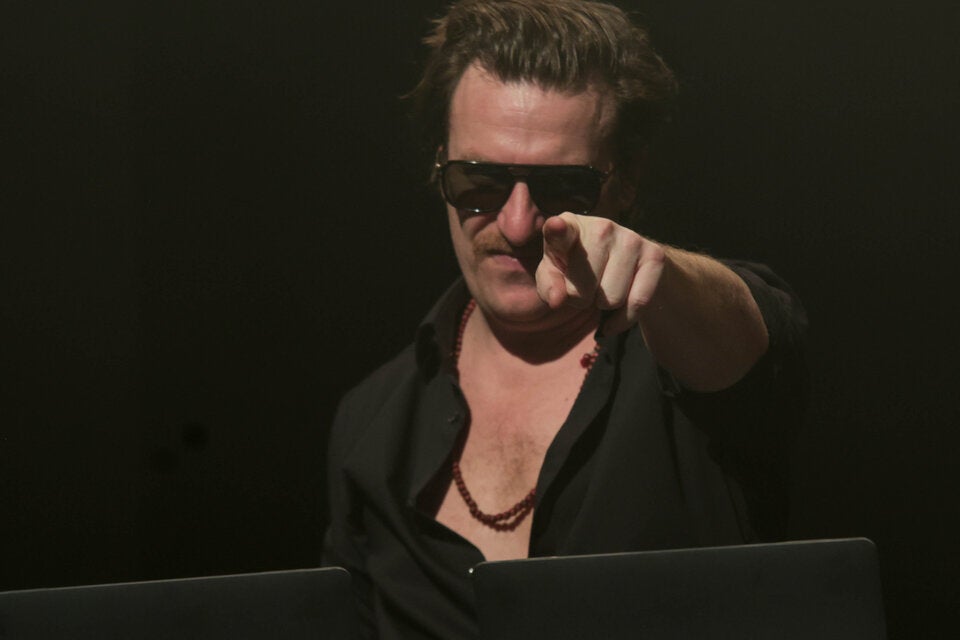 Parov Stelar: Maxi-Show im Mini-Club