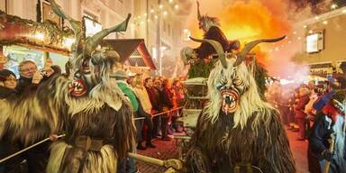 Perchtenlauf in Steinbach an der Steyr