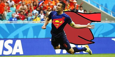 "Superman" van Persie ist der Star im Netz