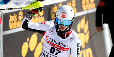Noel siegt - Erster Podestplatz f&uuml;r Adrian Pertl
