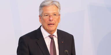 Peter Kaiser erwartet Lockdown ''bis weit in den Februar'' | Corona-Gipfel im Kanzleramt