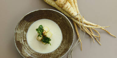 Petersilienwurzelsuppe