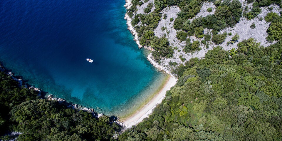 Rabasaj Strand, in der Nähe der Stadt Krk 