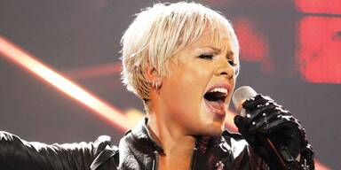 P!nk live