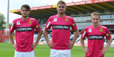 Admira spielt jetzt in pinken Trikots