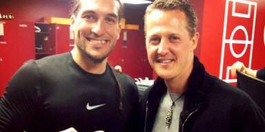 Schumacher feiert mit Barcelona-Stars