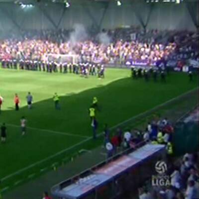 Platzsturm beim Wiener Derby