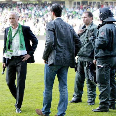 Platzsturm beim Wiener Derby