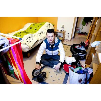 Lukas Plöchl zeigt uns seine Studentenbude