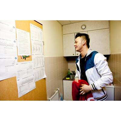 Lukas Plöchl zeigt uns seine Studentenbude