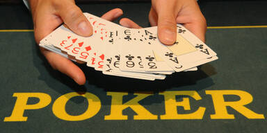 So holte Wiener (21) Poker-Pot