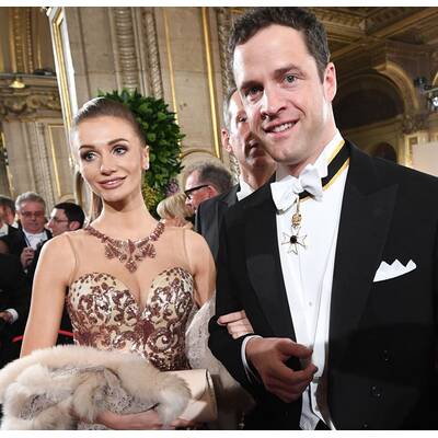 Politiker-Auflauf am Opernball