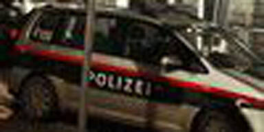 Alko-Lenker rammt 2x das selbe Auto