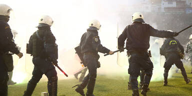 Spielabbruch nach schweren Randalen