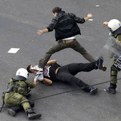 Ausschreitungen bei Merkel-Besuch in Athen