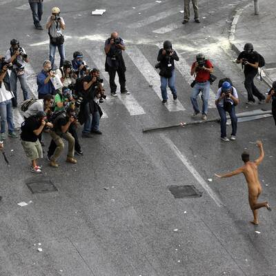 Ausschreitungen bei Merkel-Besuch in Athen