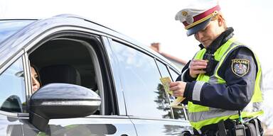 Drogeneinfluss & 167 km/h: Polizei erwischt 50 Raser