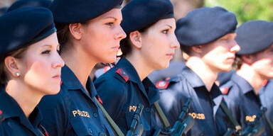 Polizistinnen immer &ouml;fter Pr&uuml;gel-Opfer