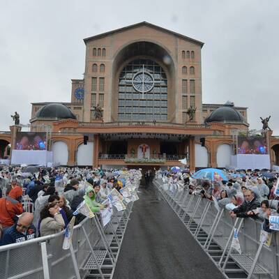 Der Papst zu Besuch in Brasilien
