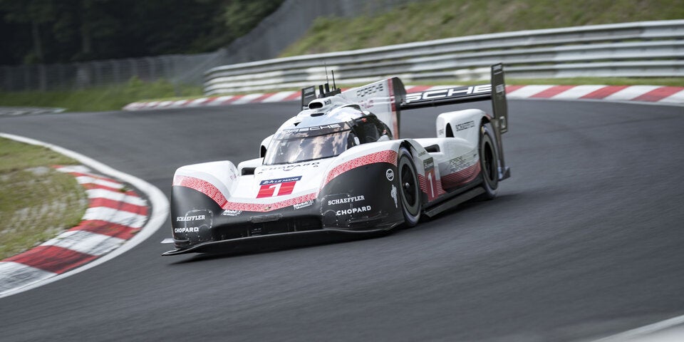 Porsche knackte Nordschleifen-Allzeitrekord!