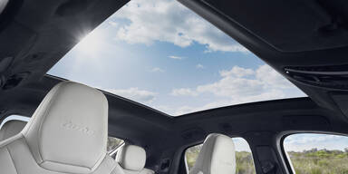 Porsche greift mit Cayenne Coupé an