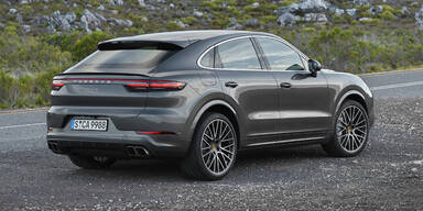 Porsche greift mit Cayenne Coupé an