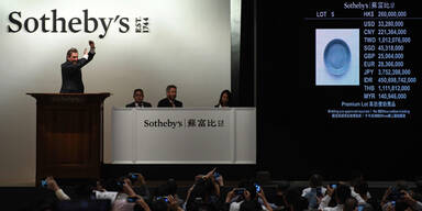 Porzellansch&uuml;ssel versteigert