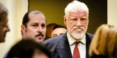 Kriegsverbrecher: Suizid durch Zyankali