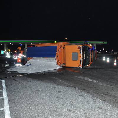 Nächtliche Bergung auf der Raststation Guntramsdorf