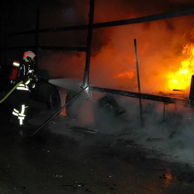 Horror-Crash auf Südautobahn