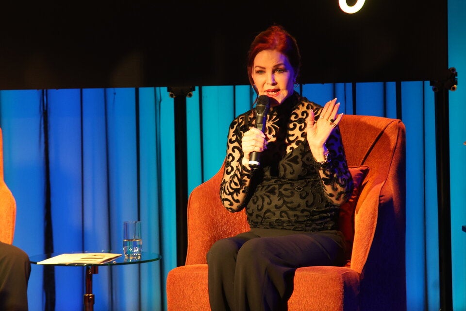 Priscilla Presley: So emotional ist ihre Elvis-Show
