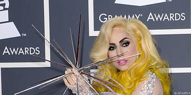 Produzent klagt sie auf mehr als 30 Mio. Dollar