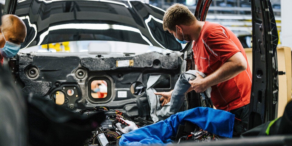 Hier fährt Porsches völlig neuer Elektro-Macan