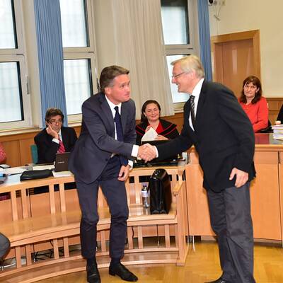 Im Bundesliga-Prozess um Peter Westenthaler sagte am Donnerstag der Ex-Kanzler aus.