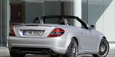 Mercedes SLK 55 AMG mit mehr Power und neuer Optik