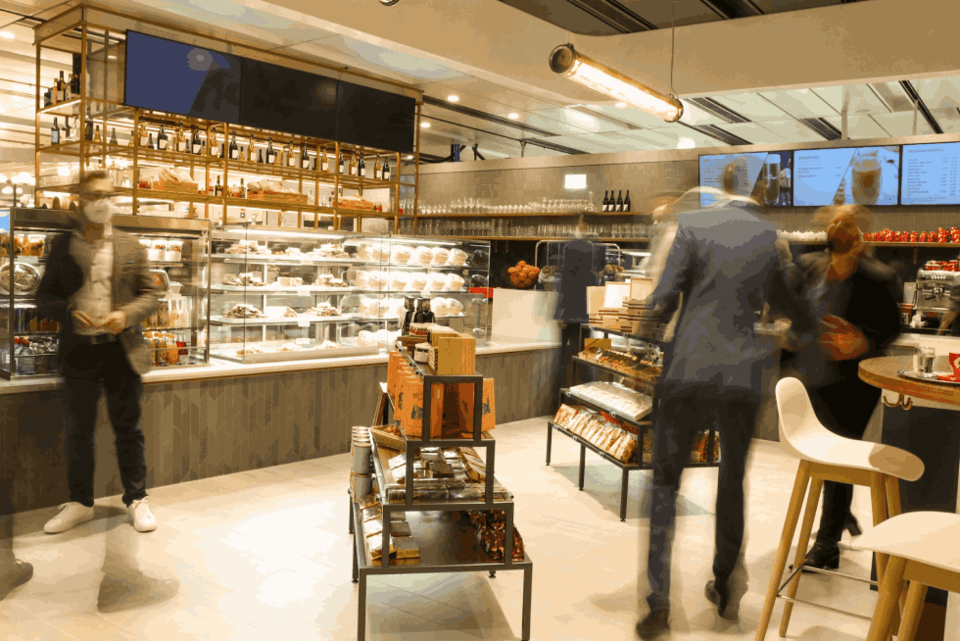 Hollywood-Starkoch Wolfgang Puck eröffnet erstes Restaurant in Österreich