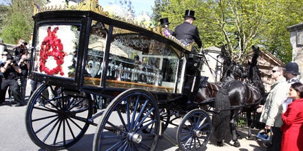 Punk-Begräbnis für Malcolm McLaren