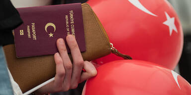 T&uuml;rkische Putsch-Gener&auml;le beantragen am Flughafen Frankfurt Asyl